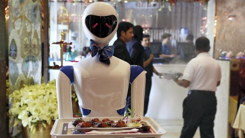 Ruby - Dubai's First Robot Waitress | Cosmopolitan Middle East