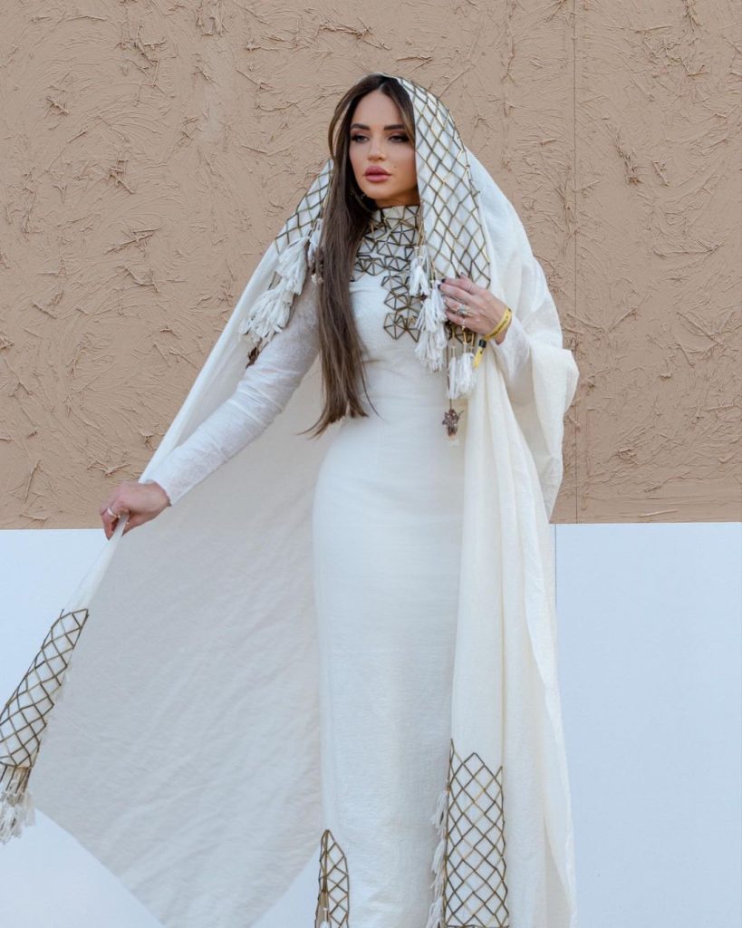 The Saudi Cup: 9 best-dressed influencers we love | Cosmopolitan Middle ...