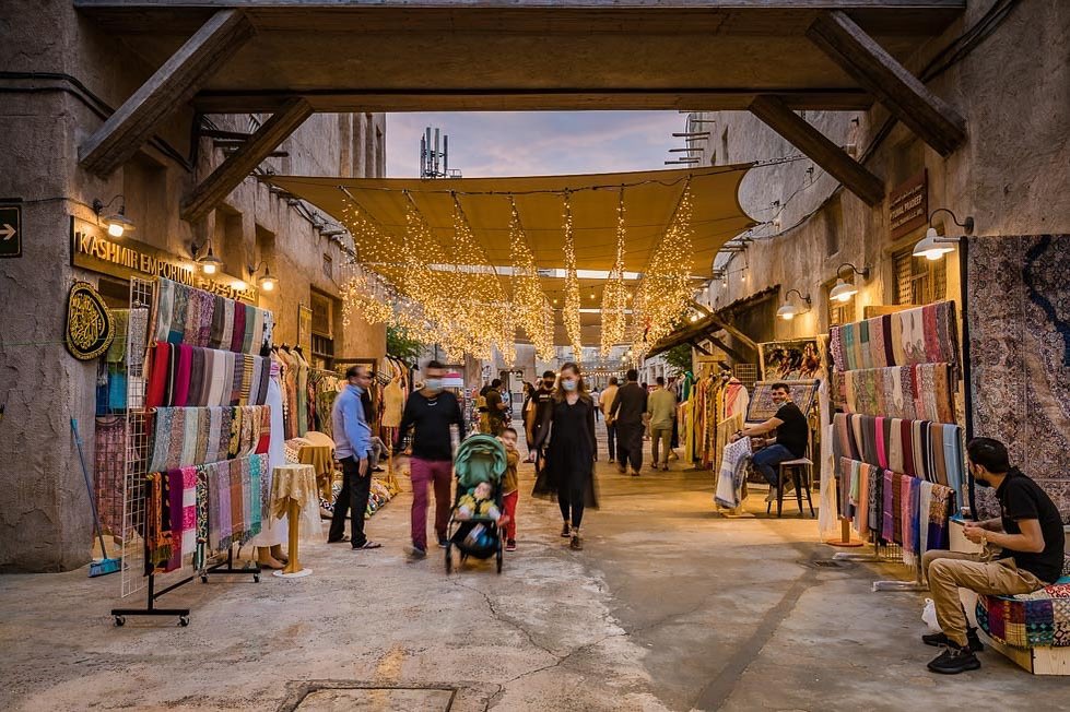 walk in dubai al seef