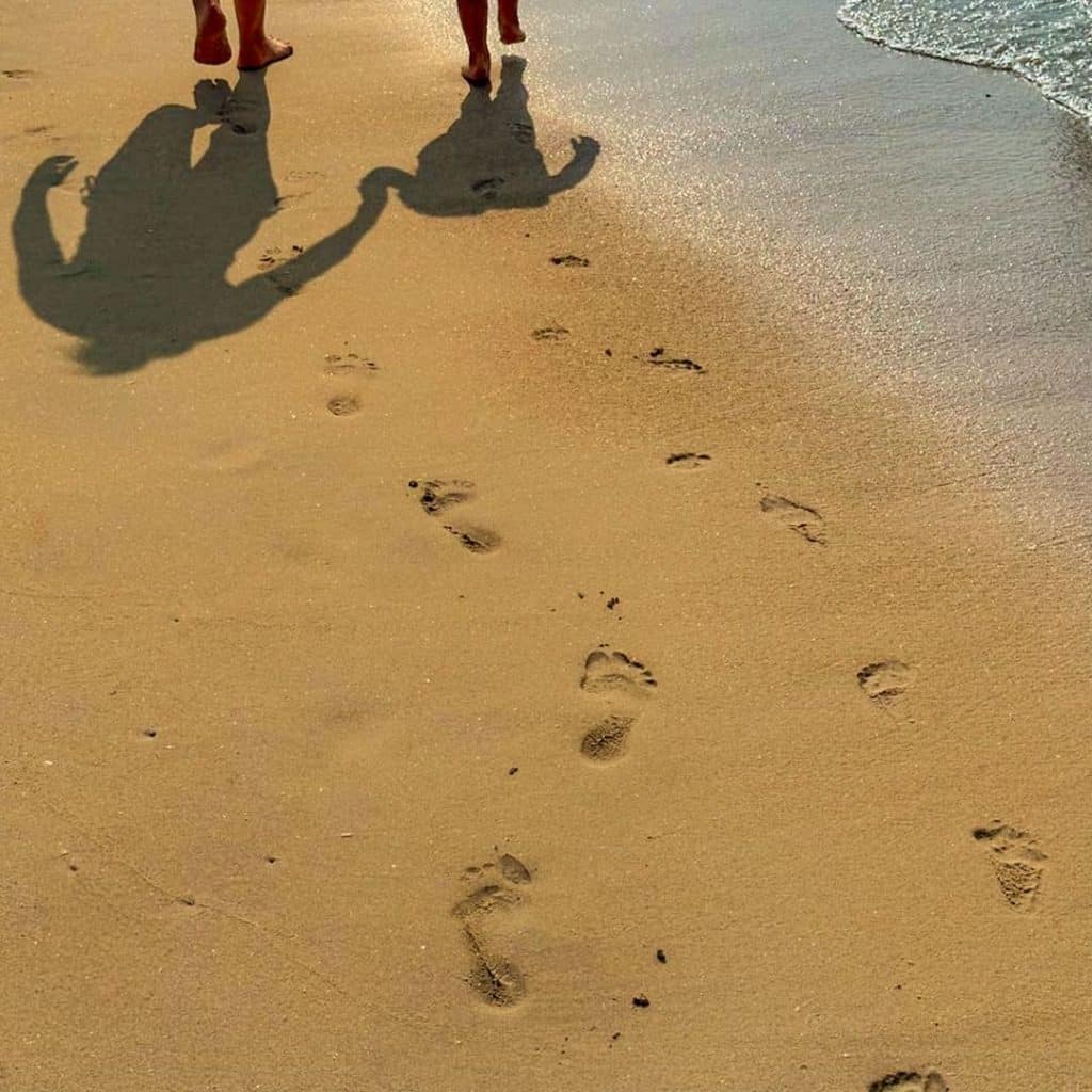 walk in Dubai kite beach