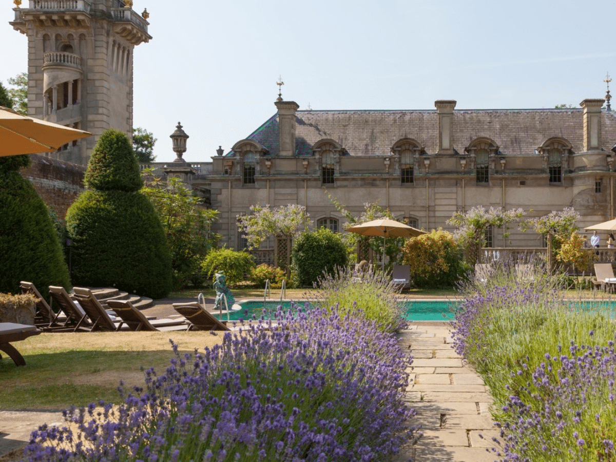 bridgerton inspired hotels travel